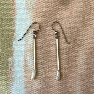 Vintage silver freshwater pearl dangle earrings